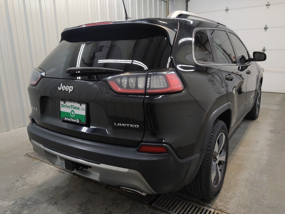 2019 Jeep Cherokee in Fairfield, OH 45014 - 18128192 9