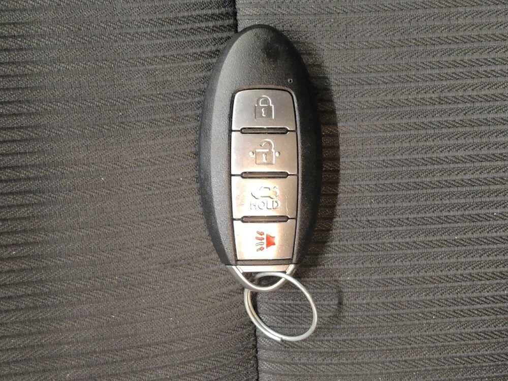 2022 Nissan Sentra in Fairfield, OH 45014 - 18128193 32