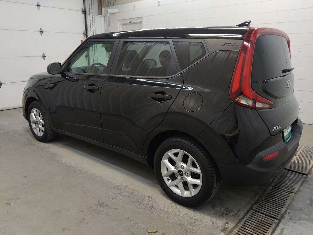 2020 Kia Soul in Fairfield, OH 45014 - 18128194 3