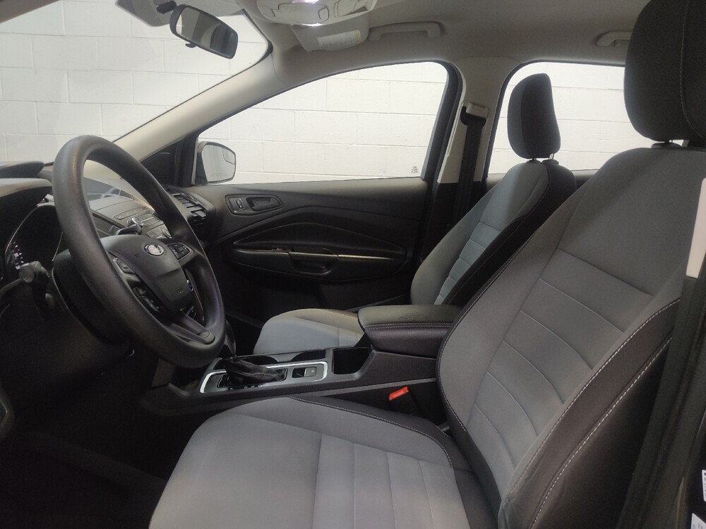 2019 Ford Escape in Fairfield, OH 45014 - 18128195 17