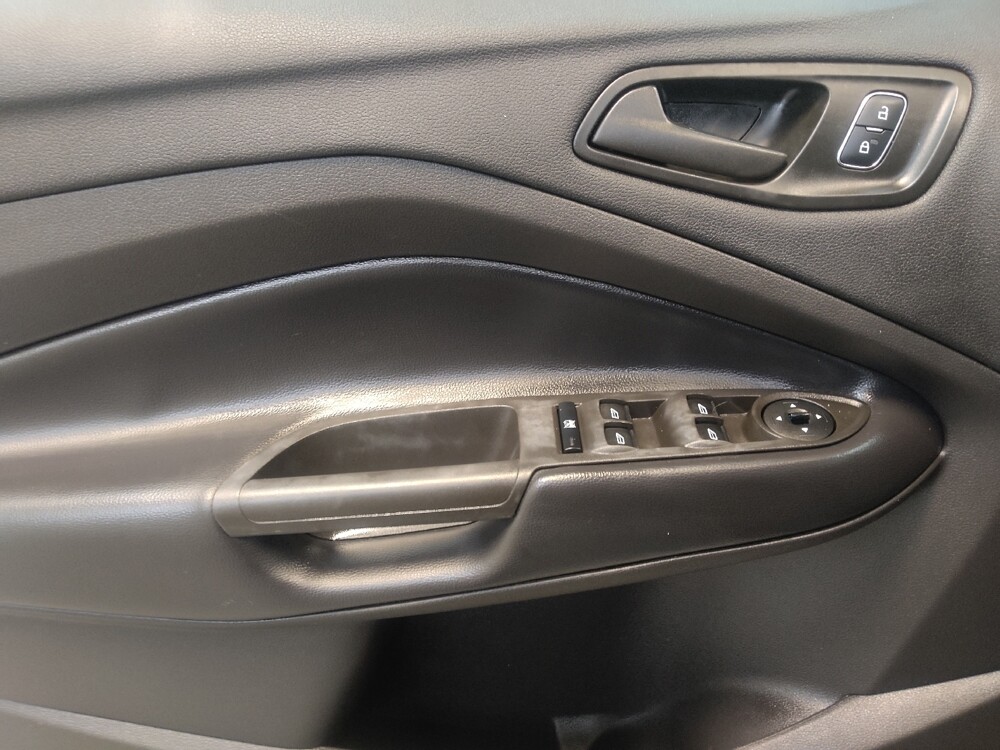 2019 Ford Escape in Fairfield, OH 45014 - 18128195 27