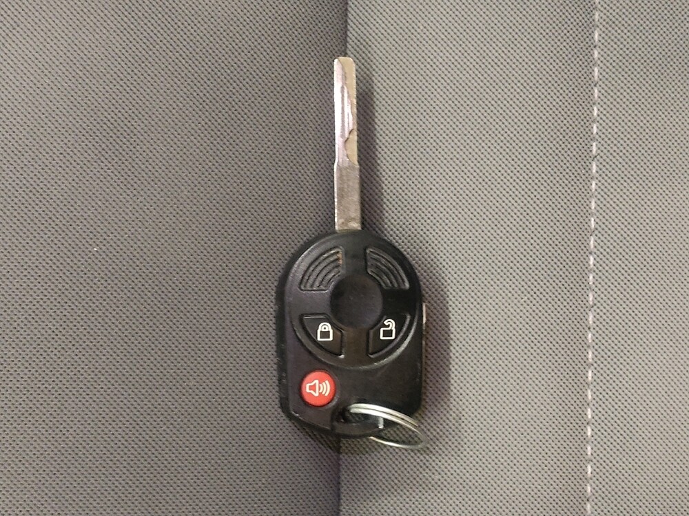 2019 Ford Escape in Fairfield, OH 45014 - 18128195 32