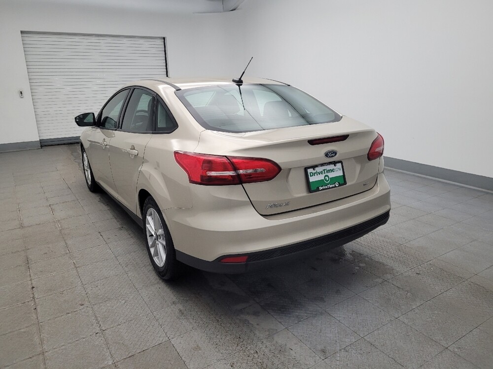 2017 Ford Focus in Fairfield, OH 45014 - 18128197 5