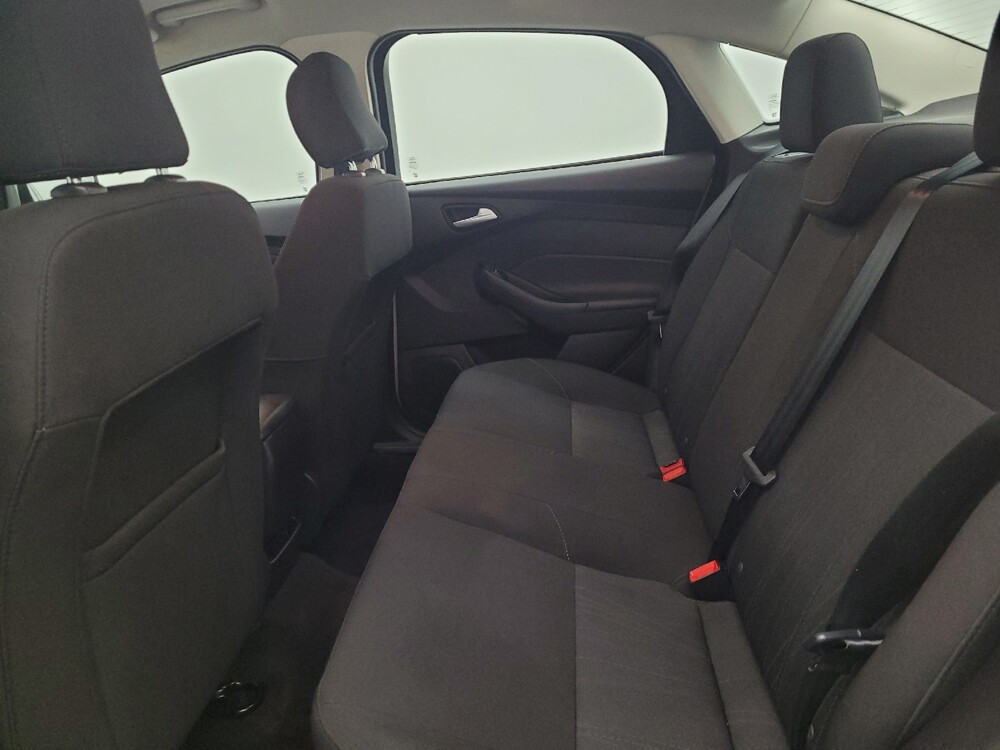 2017 Ford Focus in Fairfield, OH 45014 - 18128197 18