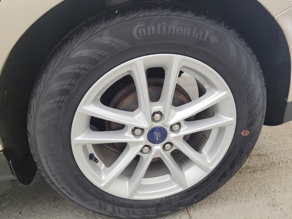 2017 Ford Focus in Fairfield, OH 45014 - 18128197 31