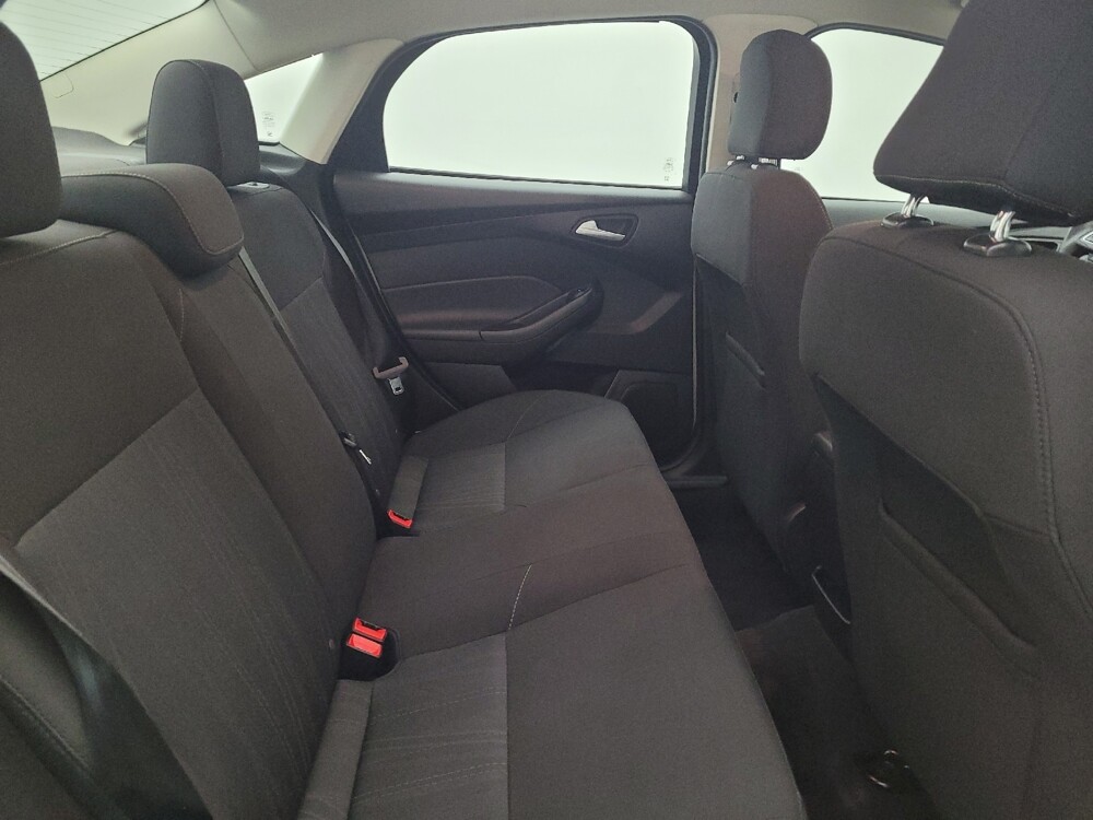 2017 Ford Focus in Fairfield, OH 45014 - 18128197 19