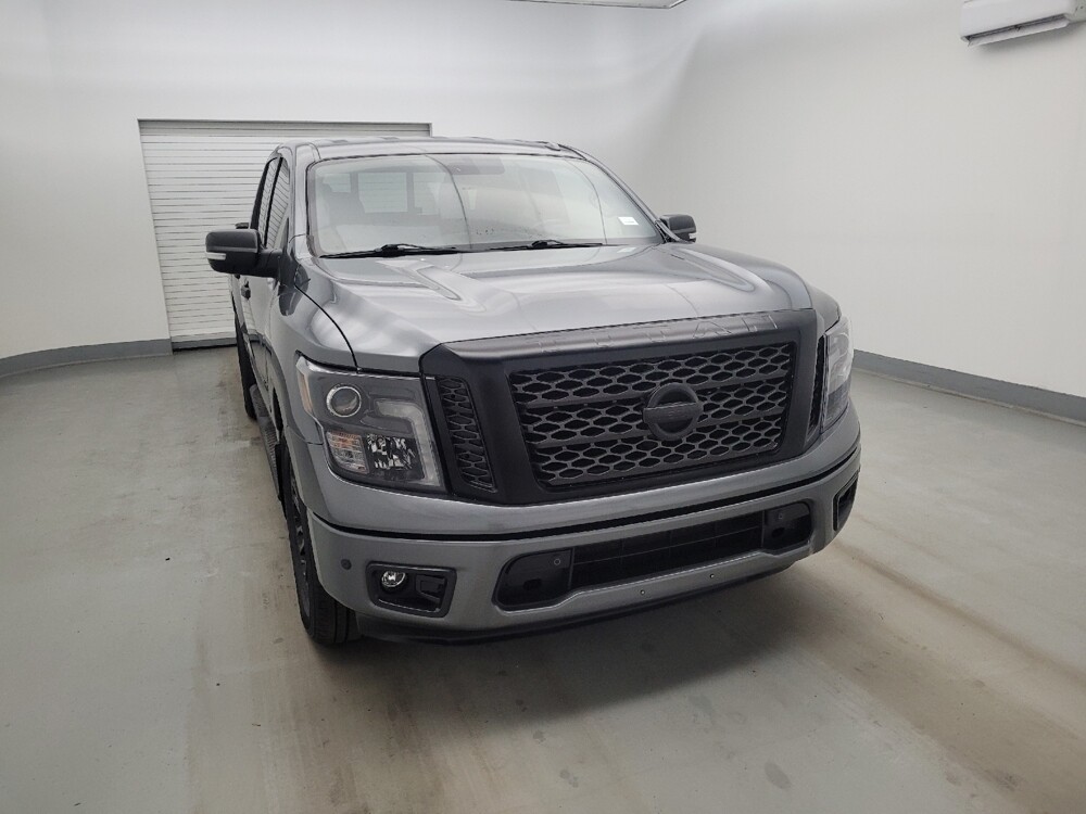 2018 Nissan Titan in Toledo, OH 43617 - 18128198 14