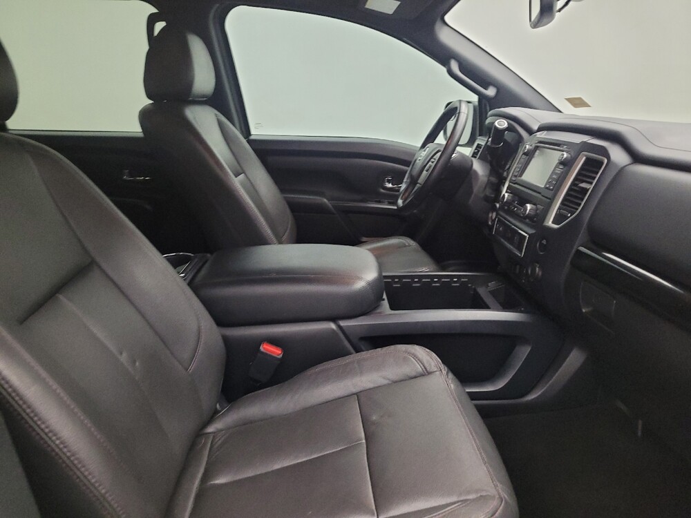2018 Nissan Titan in Toledo, OH 43617 - 18128198 21