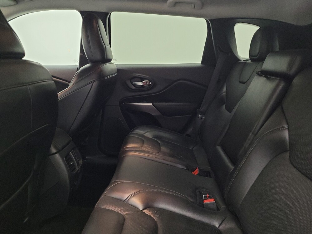 2021 Jeep Cherokee in Columbus, OH 43231 - 18128203 18