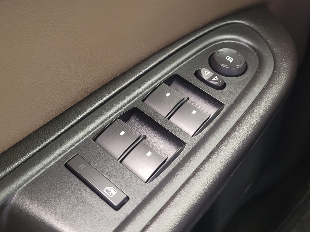 2014 GMC Acadia in Toledo, OH 43617 - 18128204 27