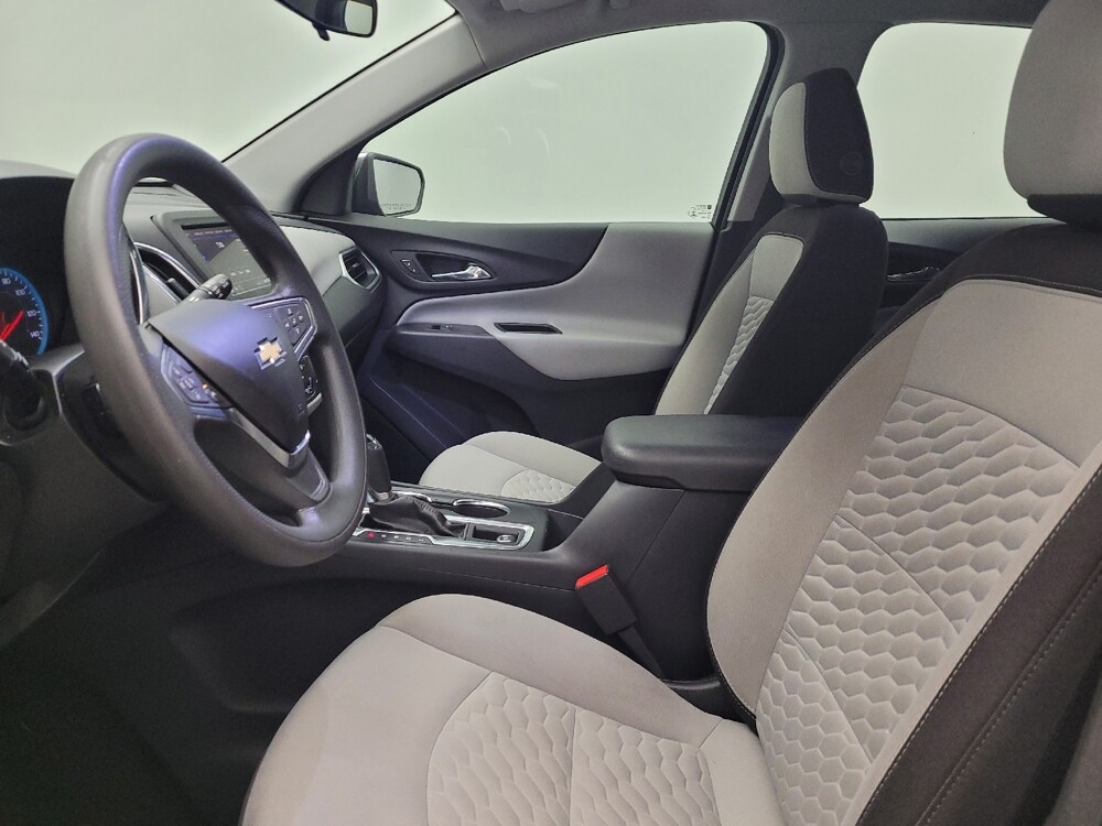 2020 Chevrolet Equinox in Toledo, OH 43617 - 18128205 17