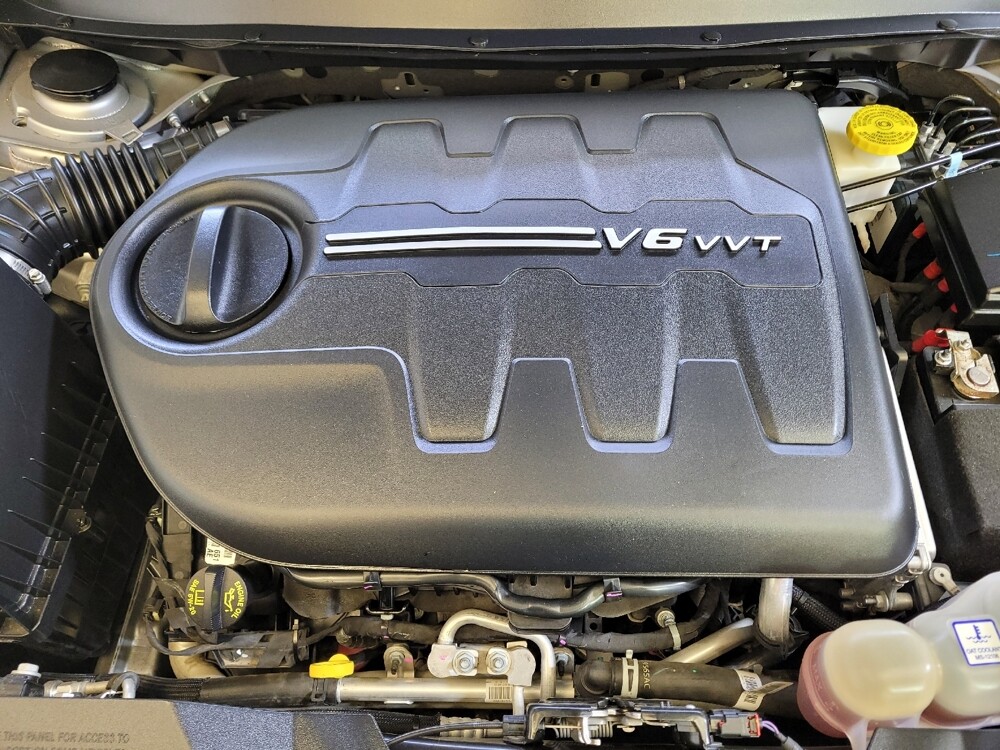 2022 Jeep Cherokee in Toledo, OH 43617 - 18128208 30