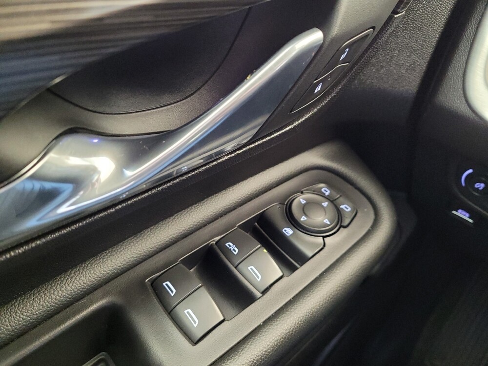 2024 GMC Terrain in Maple Heights, OH 44137 - 18128211 27