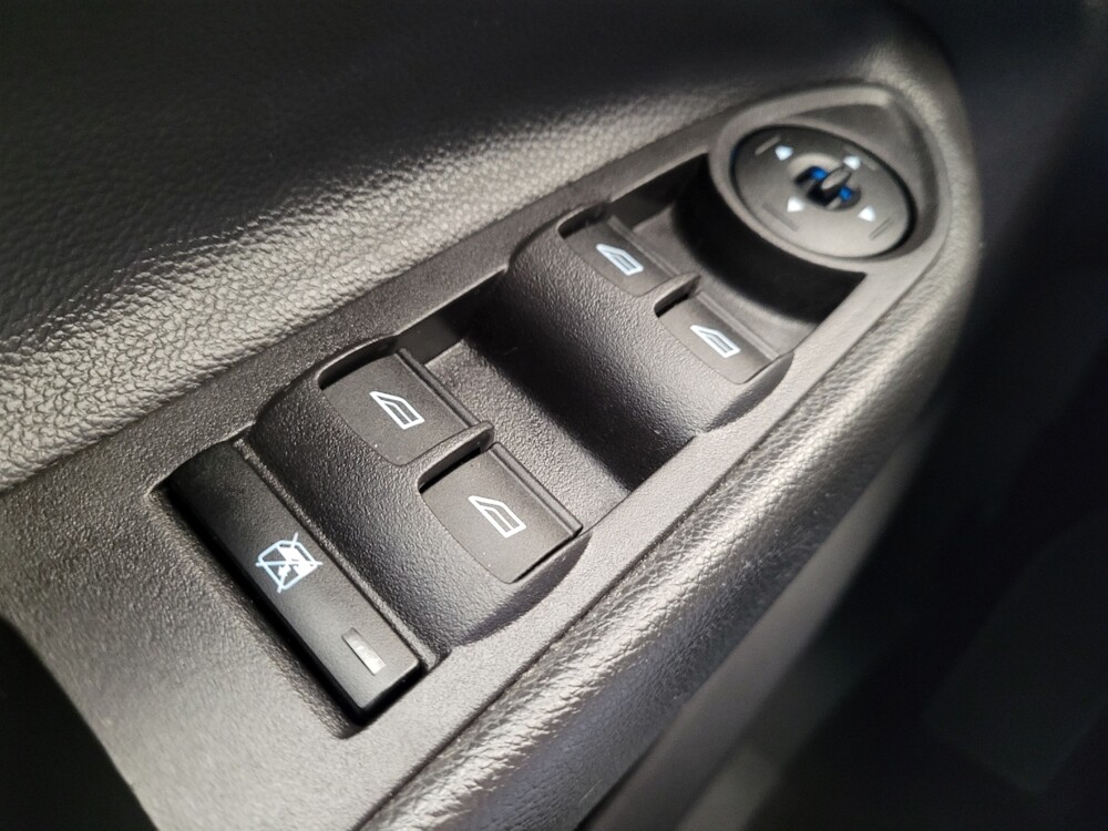 2015 Ford Escape in Toledo, OH 43617 - 18128213 27