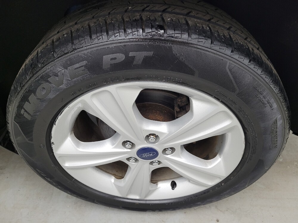 2015 Ford Escape in Toledo, OH 43617 - 18128213 31