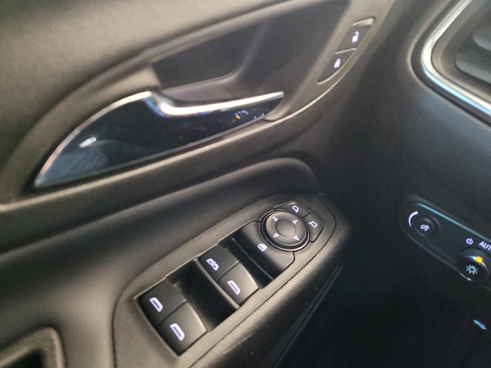 2024 Chevrolet Equinox in Maple Heights, OH 44137 - 18128215 27