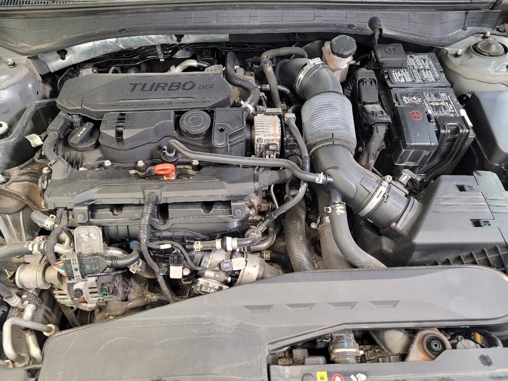 2021 Hyundai Sonata in Fairfield, OH 45014 - 18128219 30