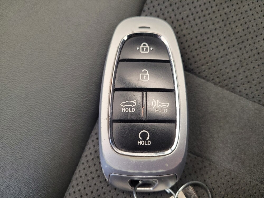 2021 Hyundai Sonata in Fairfield, OH 45014 - 18128219 32