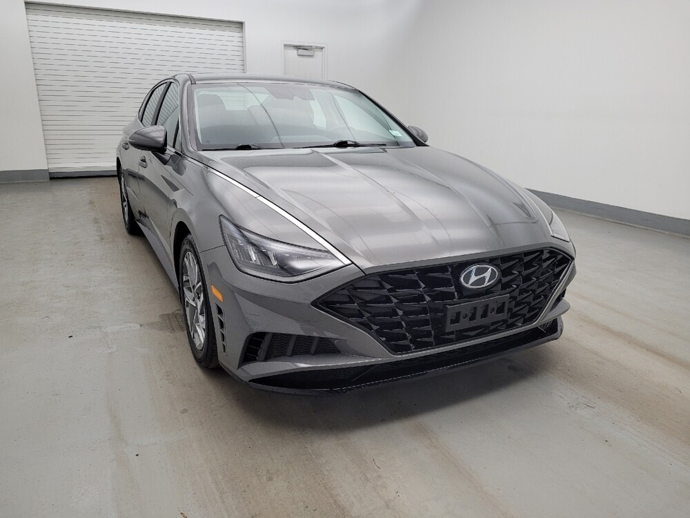 2023 Hyundai Sonata in Fairfield, OH 45014 - 18128220 14