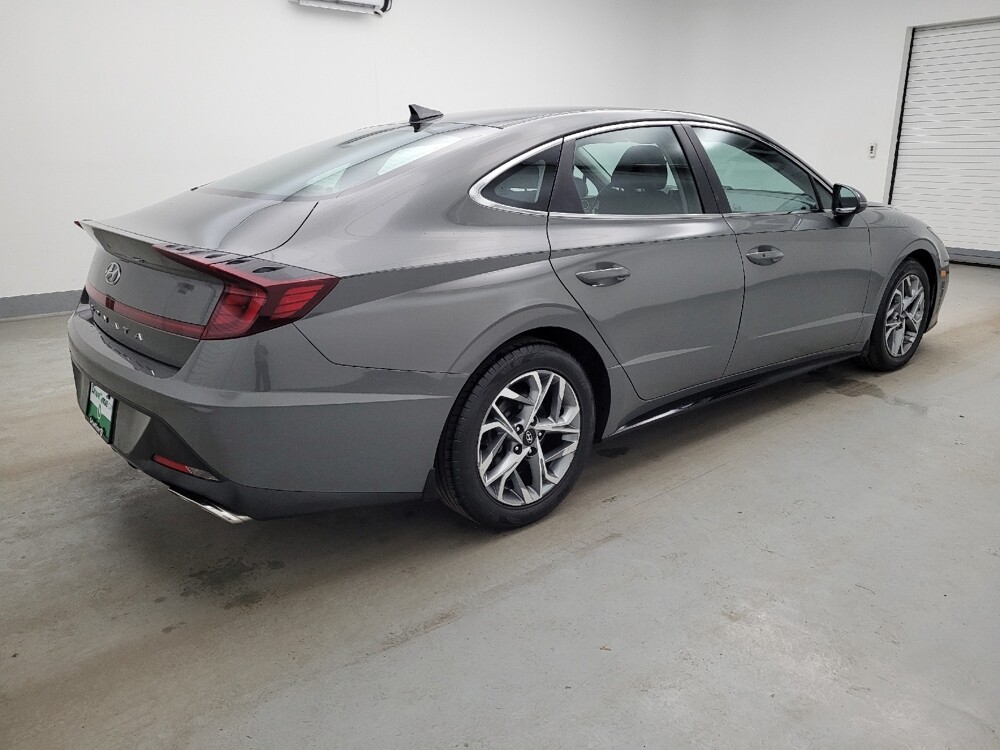 2023 Hyundai Sonata in Fairfield, OH 45014 - 18128220 10