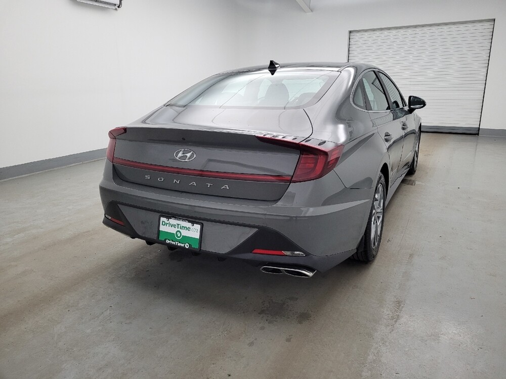 2023 Hyundai Sonata in Fairfield, OH 45014 - 18128220 7
