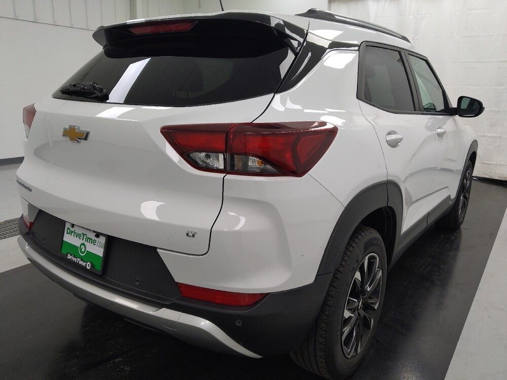 2021 Chevrolet TrailBlazer in St. Louis, MO 63136 - 18128221 9