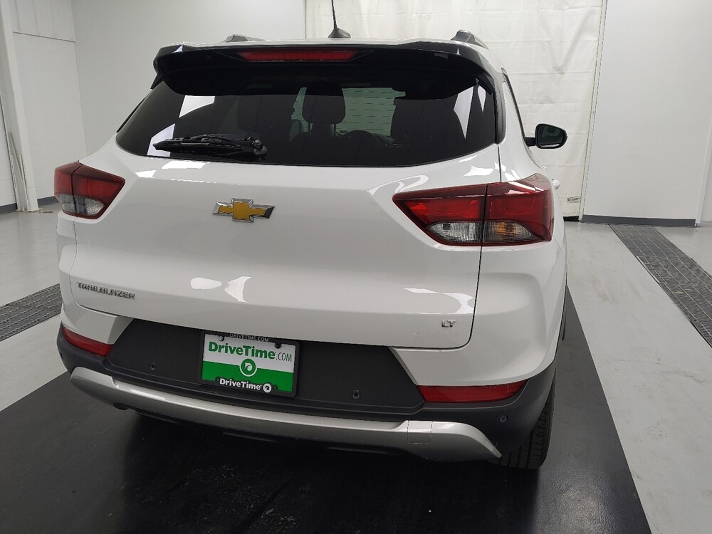 2021 Chevrolet TrailBlazer in St. Louis, MO 63136 - 18128221 7