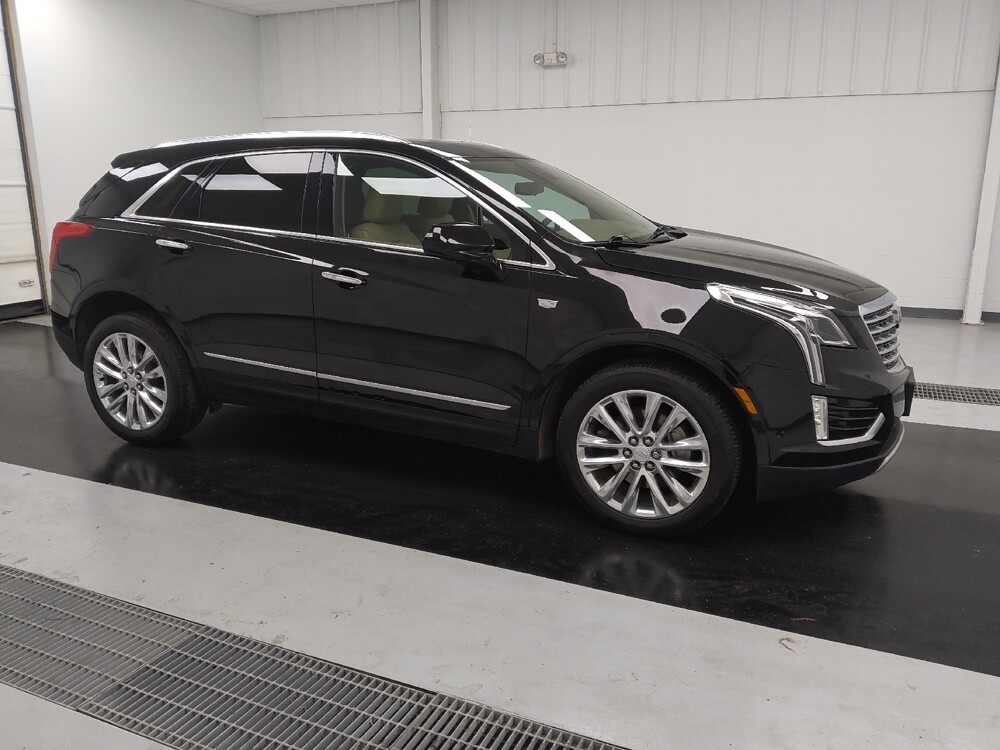 2017 Cadillac XT5 in St. Louis, MO 63136 - 18128222 11