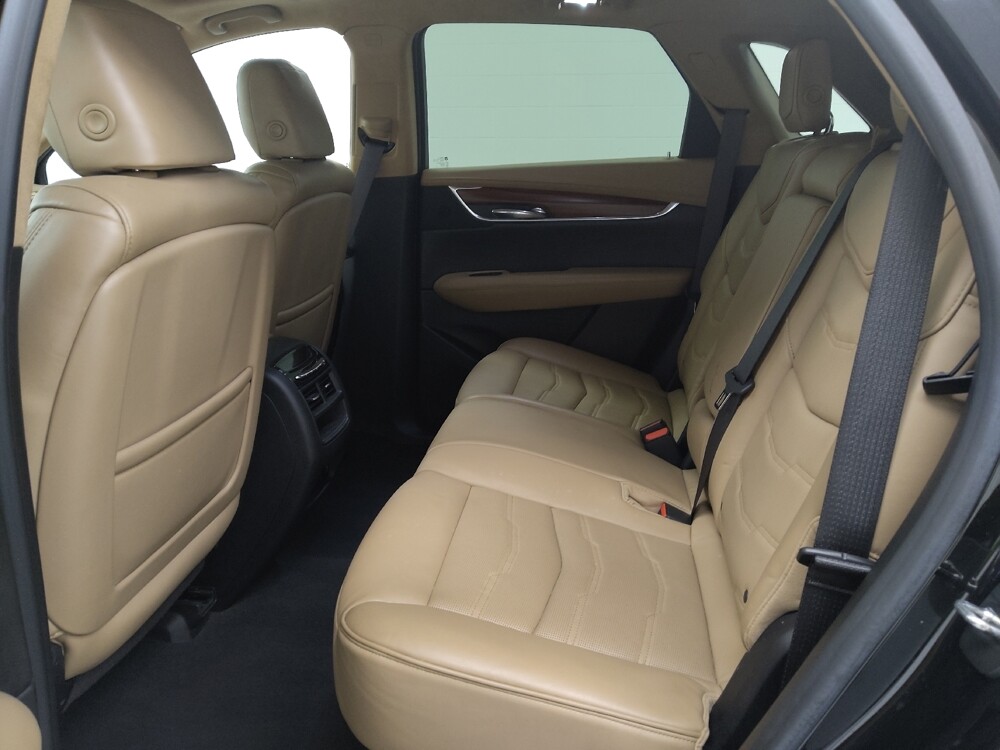 2017 Cadillac XT5 in St. Louis, MO 63136 - 18128222 18