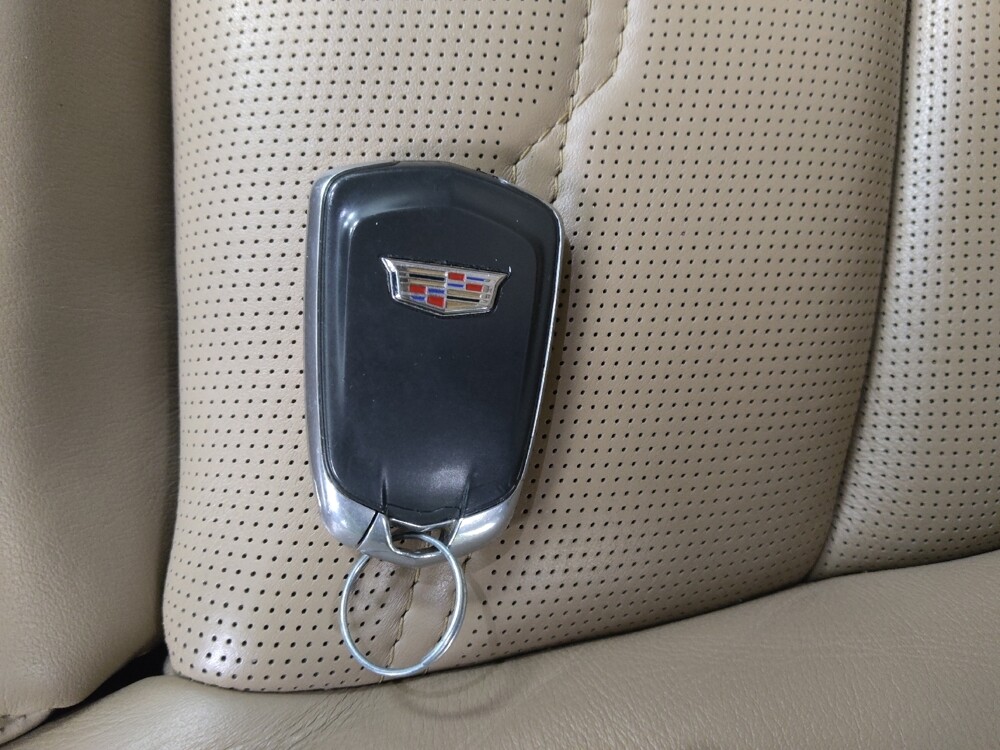 2017 Cadillac XT5 in St. Louis, MO 63136 - 18128222 32