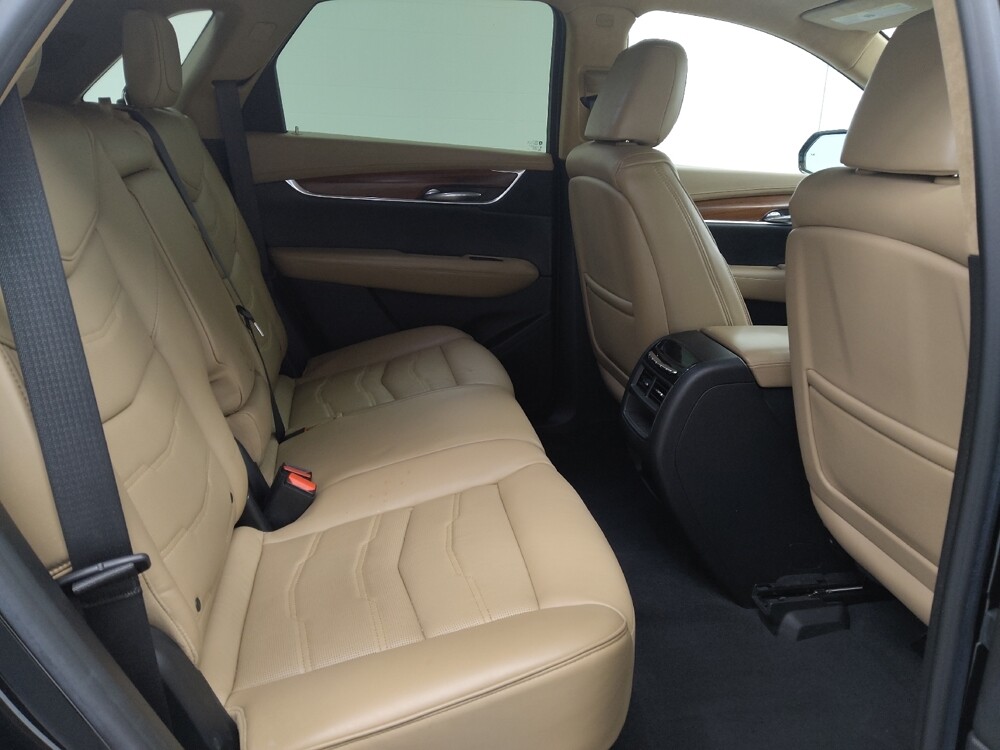 2017 Cadillac XT5 in St. Louis, MO 63136 - 18128222 19