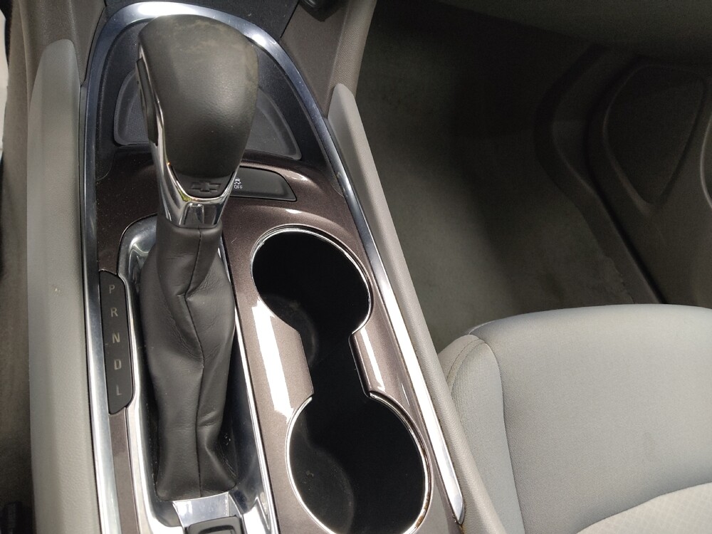 2022 Chevrolet Malibu in St. Louis, MO 63136 - 18128223 26