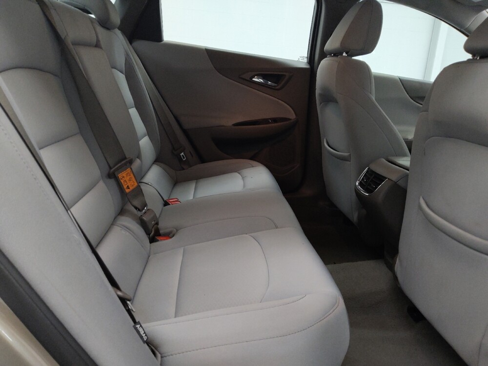 2022 Chevrolet Malibu in St. Louis, MO 63136 - 18128223 19