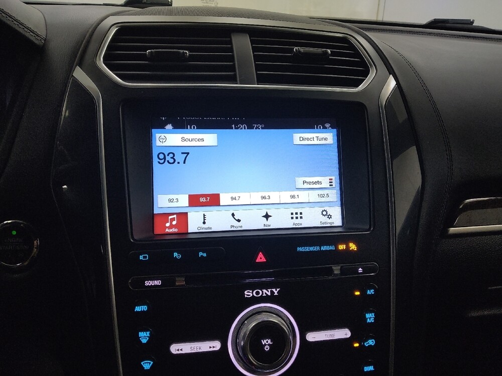 2017 Ford Explorer in St. Louis, MO 63136 - 18128224 25