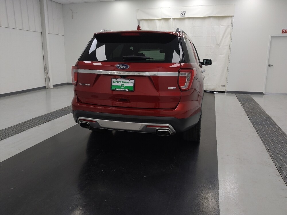 2017 Ford Explorer in St. Louis, MO 63136 - 18128224 7