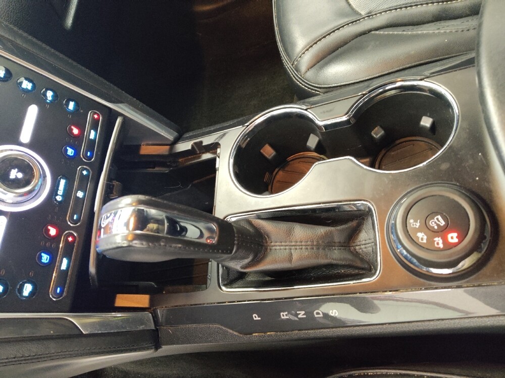 2017 Ford Explorer in St. Louis, MO 63136 - 18128224 26