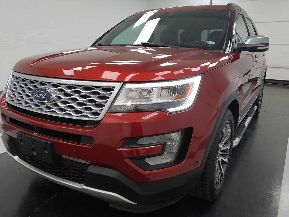 2017 Ford Explorer in St. Louis, MO 63136 - 18128224 15