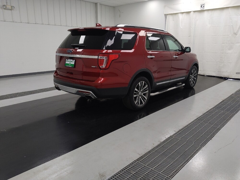 2017 Ford Explorer in St. Louis, MO 63136 - 18128224 9