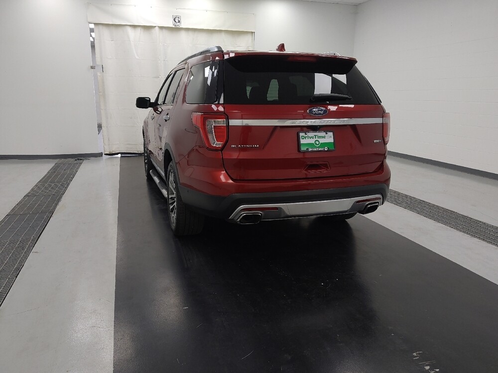 2017 Ford Explorer in St. Louis, MO 63136 - 18128224 6