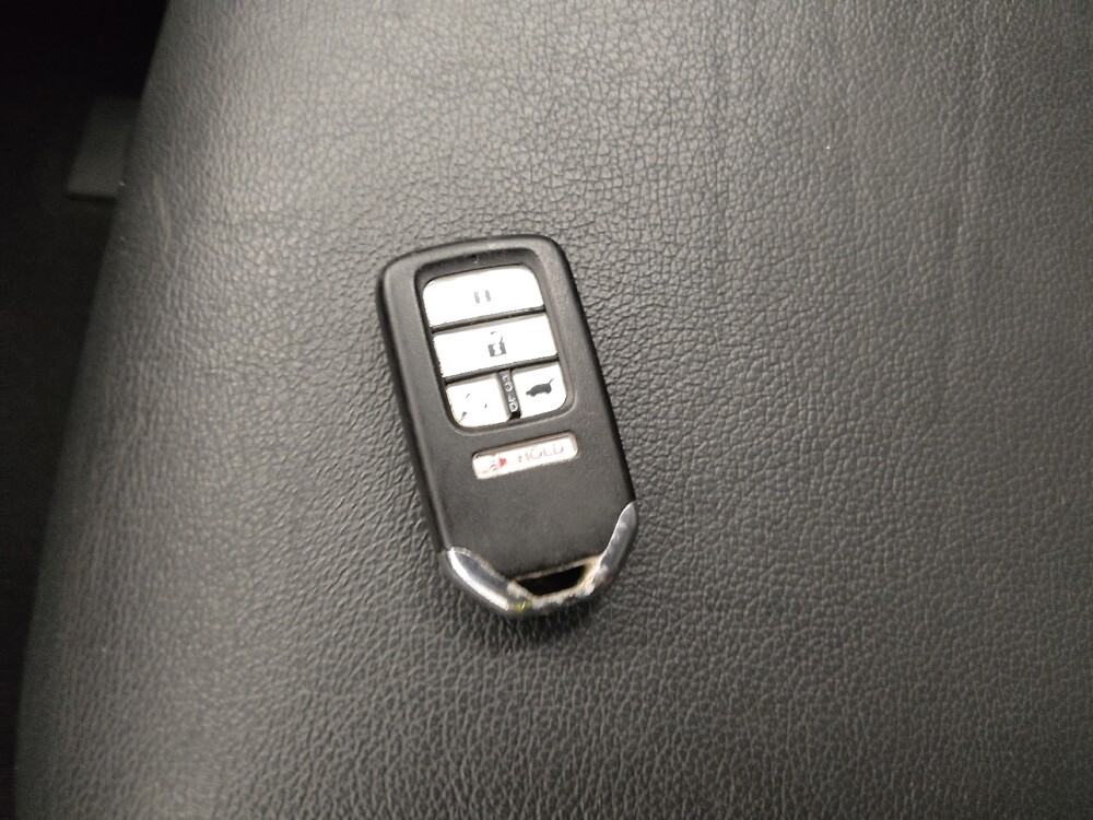 2021 Honda Pilot in St. Louis, MO 63136 - 18128225 32