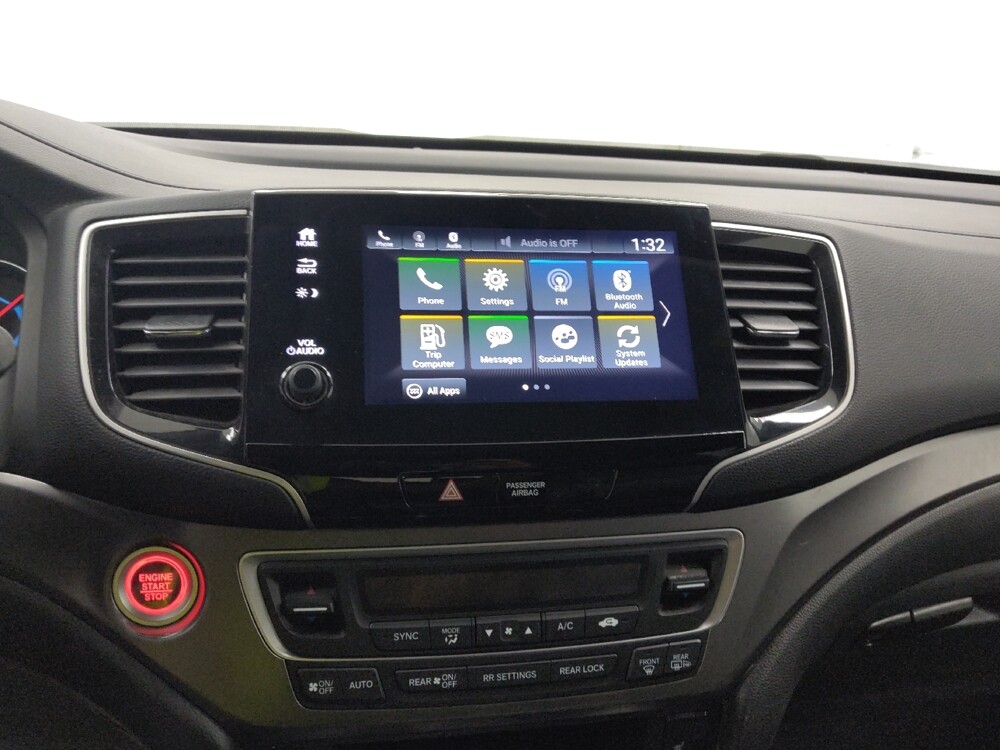 2021 Honda Pilot in St. Louis, MO 63136 - 18128225 25