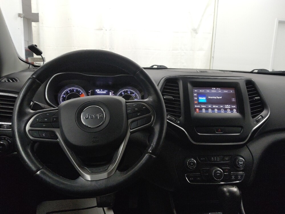 2019 Jeep Cherokee in St. Louis, MO 63136 - 18128226 22