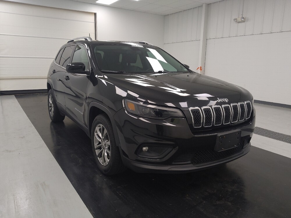 2019 Jeep Cherokee in St. Louis, MO 63136 - 18128226 13