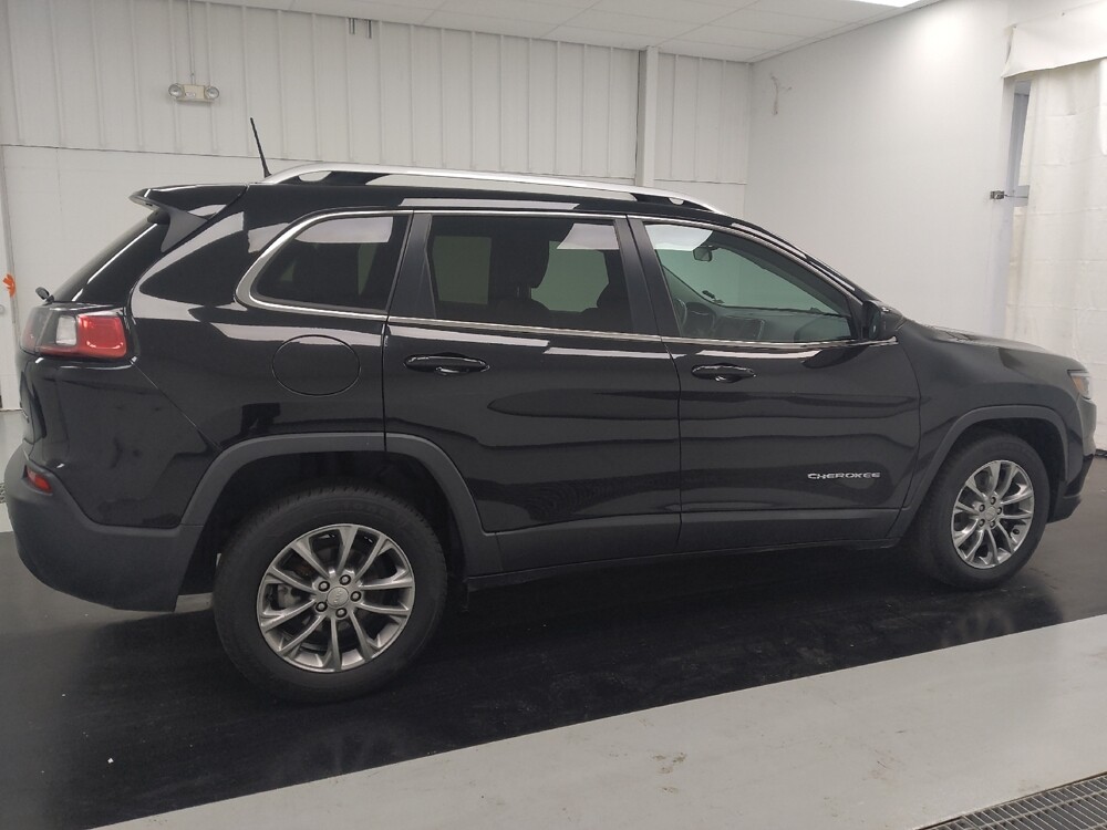 2019 Jeep Cherokee in St. Louis, MO 63136 - 18128226 10