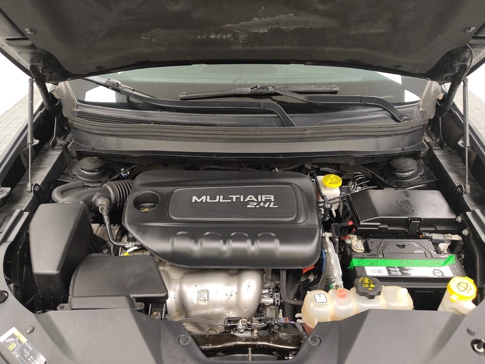 2019 Jeep Cherokee in St. Louis, MO 63136 - 18128226 30