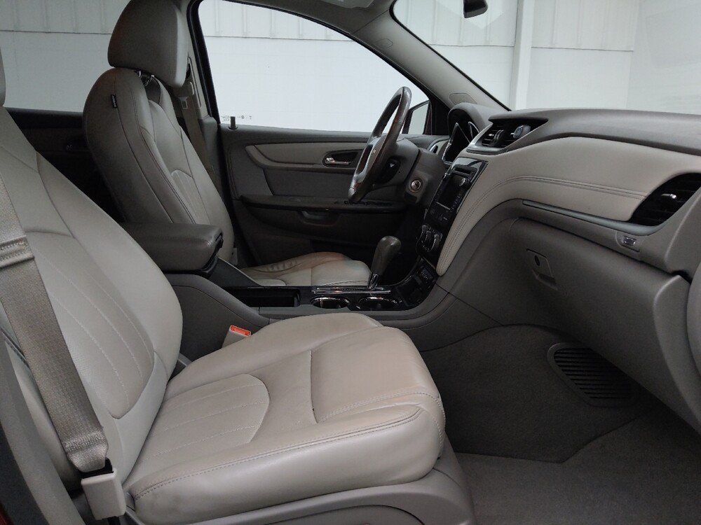 2016 Chevrolet Traverse in St. Louis, MO 63136 - 18128227 21