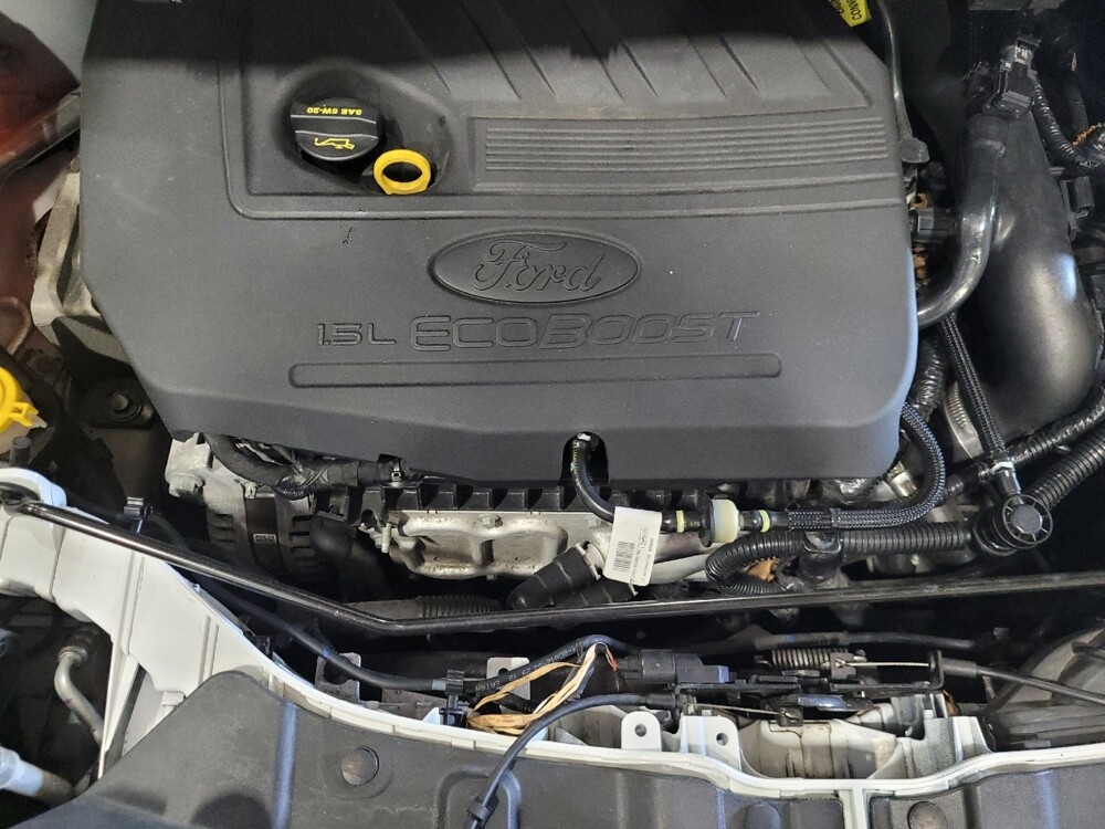 2018 Ford Escape in Williamstown, NJ 8094 - 18128228 30