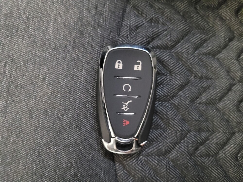 2023 Chevrolet Equinox in Pittsburgh, PA 15236 - 18128229 32