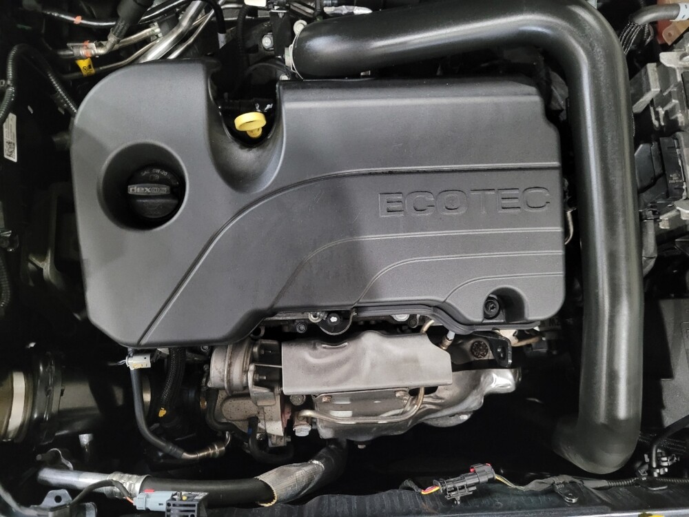 2023 Chevrolet Equinox in Pittsburgh, PA 15236 - 18128229 30