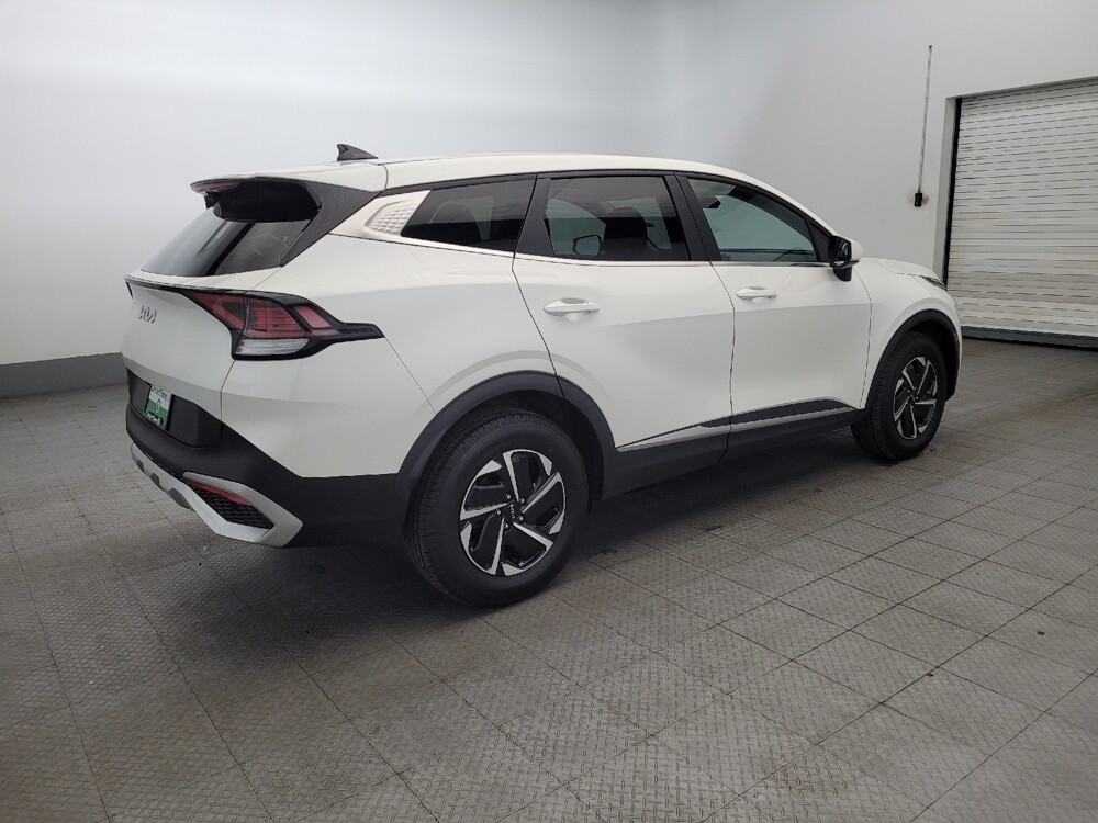2023 Kia Sportage in Woodbridge, VA 22191 - 18128231 10